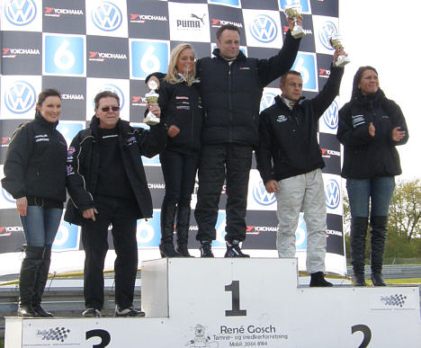 For anden gang Claus Christensen øverst på podiet ved Padborg Open, denne gang sammen Dennis Holbæk Pedersen på 2. pladsen samt Jørgen Hansen på 3. pladsen.